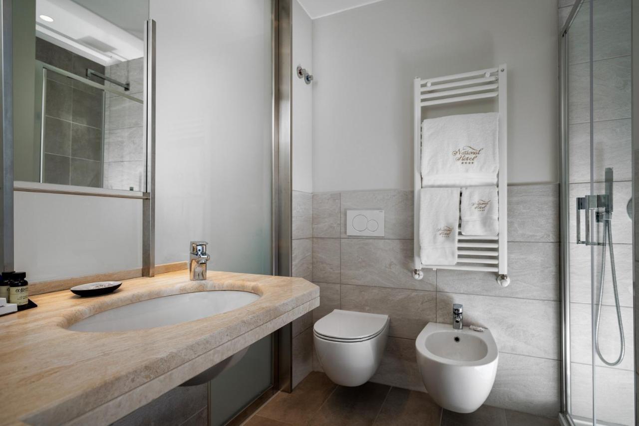 National Hotel Римини Екстериор снимка