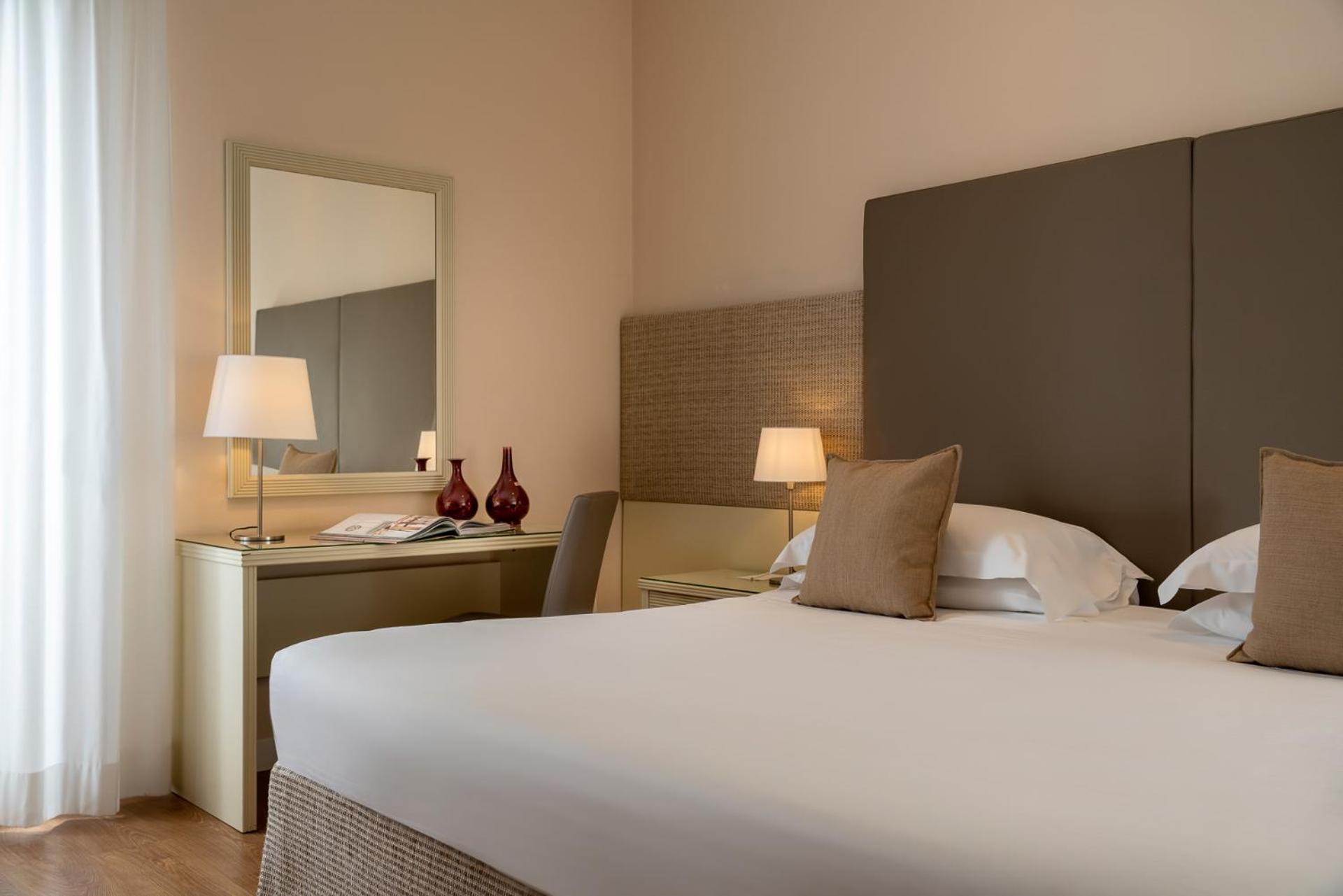 National Hotel Римини Екстериор снимка